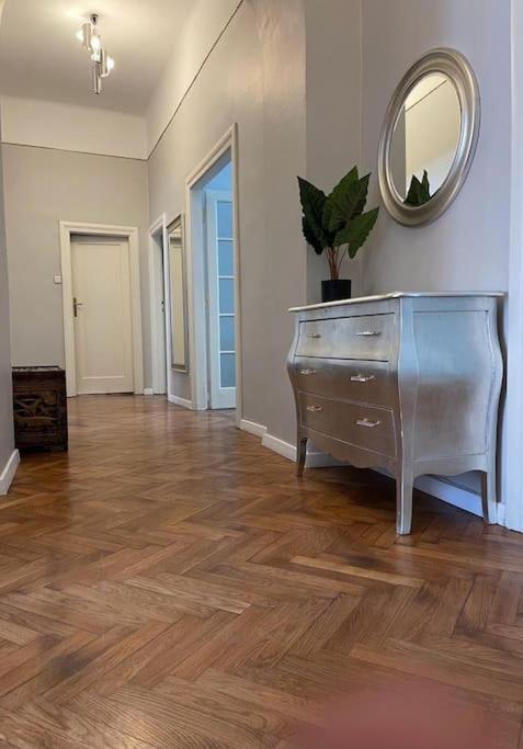 Florianska Grand Apartment 2 Красков Екстериор снимка